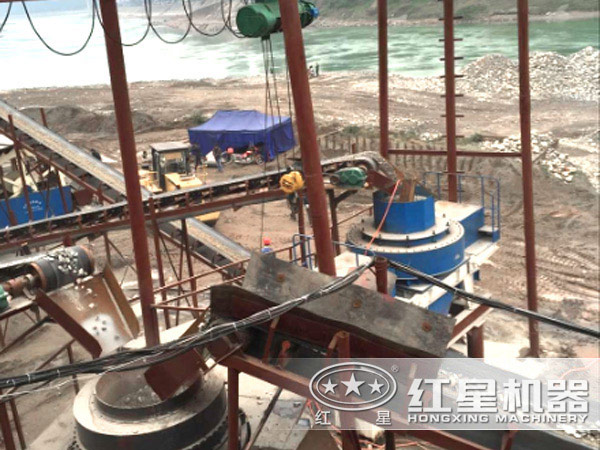 制砂生產線上的制砂機設備