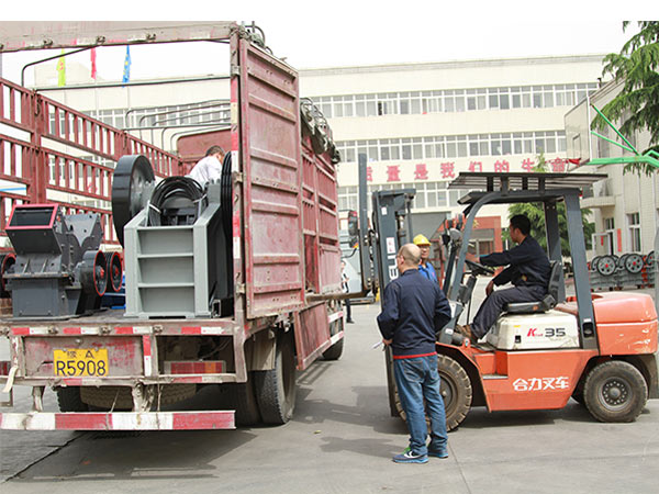 設備整裝待發 設備整裝待發