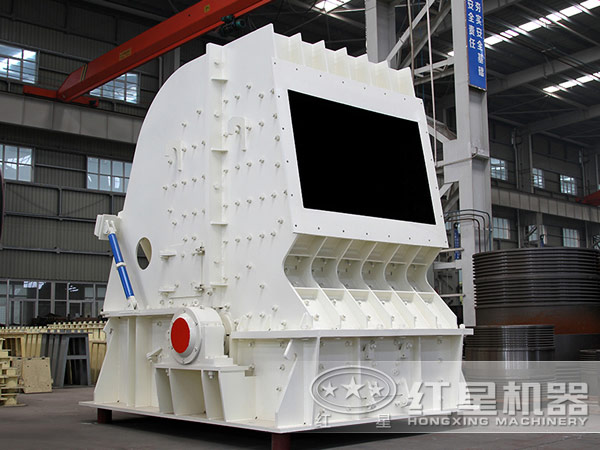 想要高產(chǎn)穩(wěn)產(chǎn)優(yōu)產(chǎn)——選擇反擊式破碎機(jī),演繹一出破碎好戲 想要高產(chǎn)穩(wěn)產(chǎn)優(yōu)產(chǎn)——選擇反擊式破碎機(jī),演繹一出破碎好戲