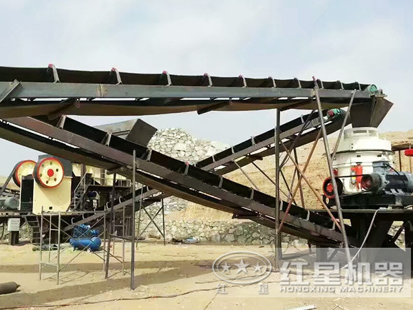 紅星破碎機工作現場