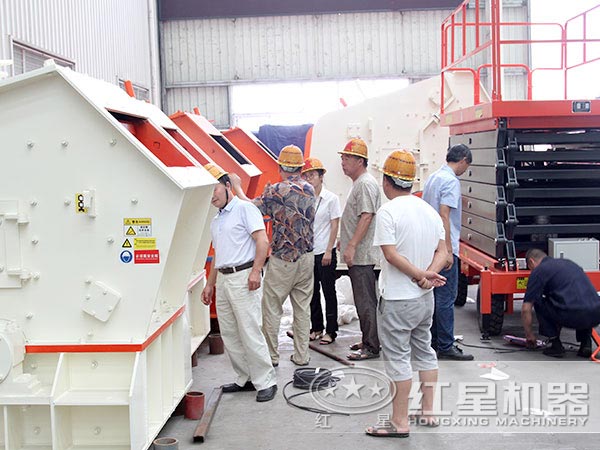 用戶參觀車(chē)間 用戶參觀車(chē)間