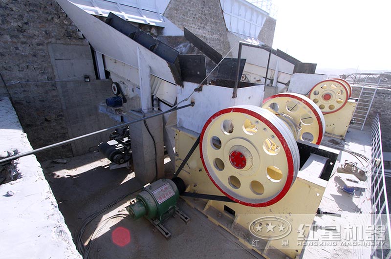 顎式破石機 顎式破石機