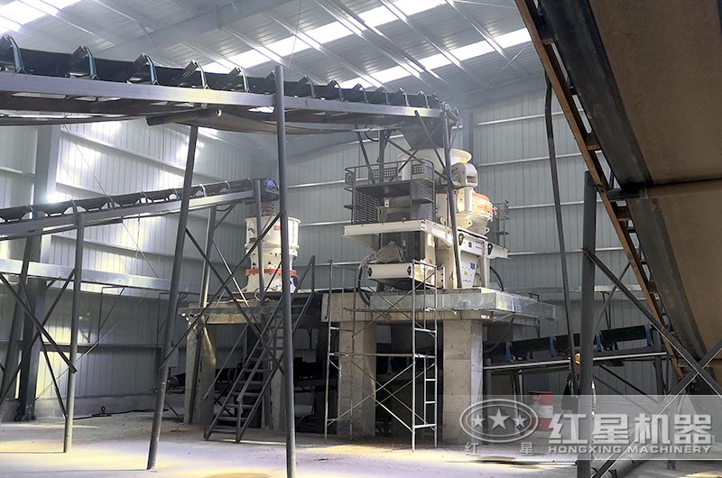 新型制砂機生產現場，節能環保