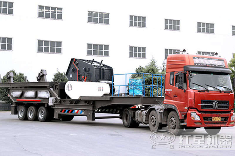 移動式建筑垃圾破碎機發貨現場