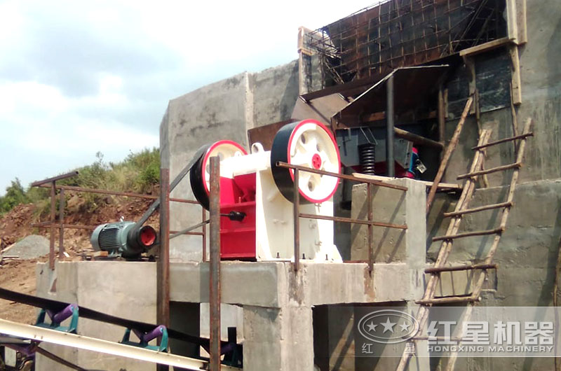 小型碎石機器有哪些？多少錢一臺？