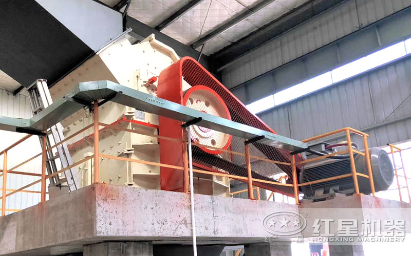 細碎機+鄂破組成的制砂生產線 細碎機+鄂破組成的制砂生產線