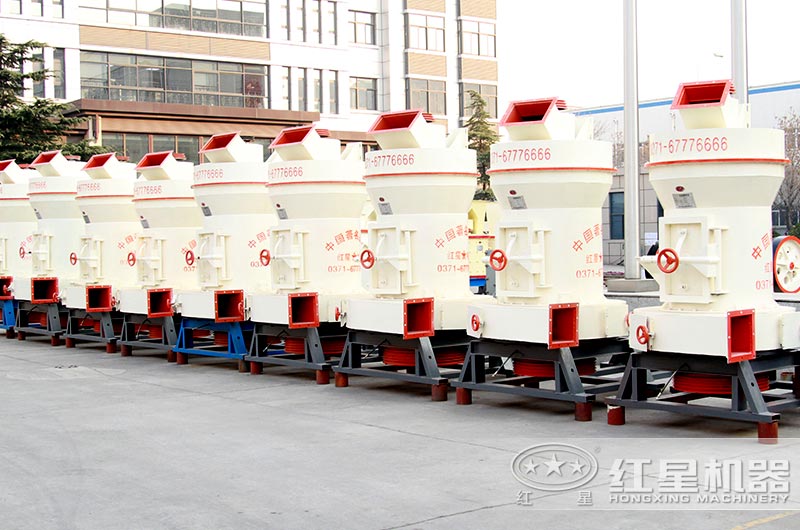 雷蒙磨粉機與三環中速微粉磨的多角度對比